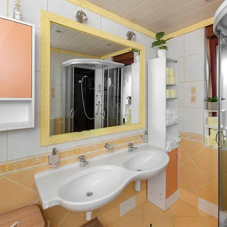 Mountain Sunrise שקופיה-לוקה