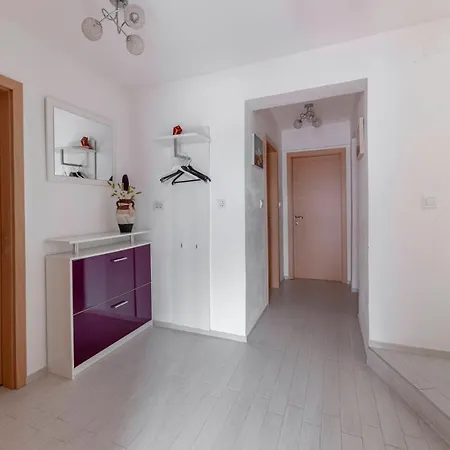 דירה Mountain Sunrise *