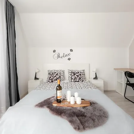 Mountain Sunrise דירה *