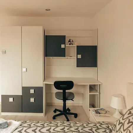 Mountain Sunrise Appartement *