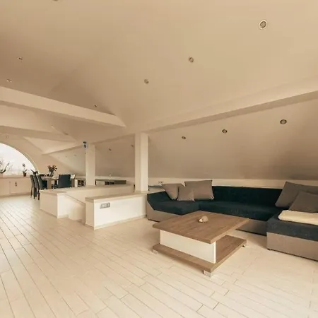 Appartement Mountain Sunrise Škofja Loka